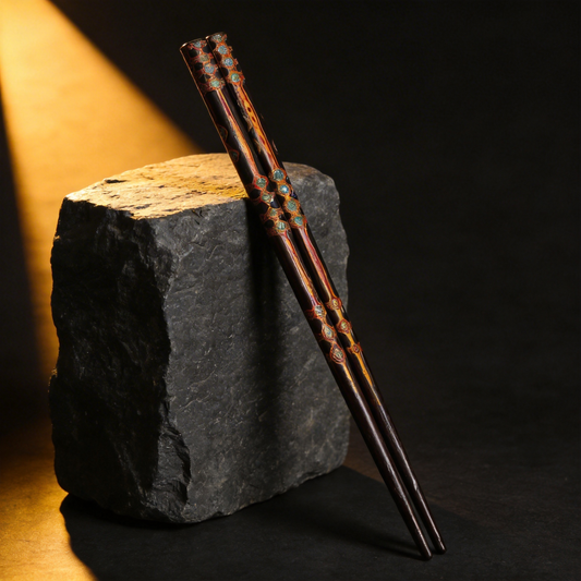Lacquer Chopsticks by CHANGDAHE